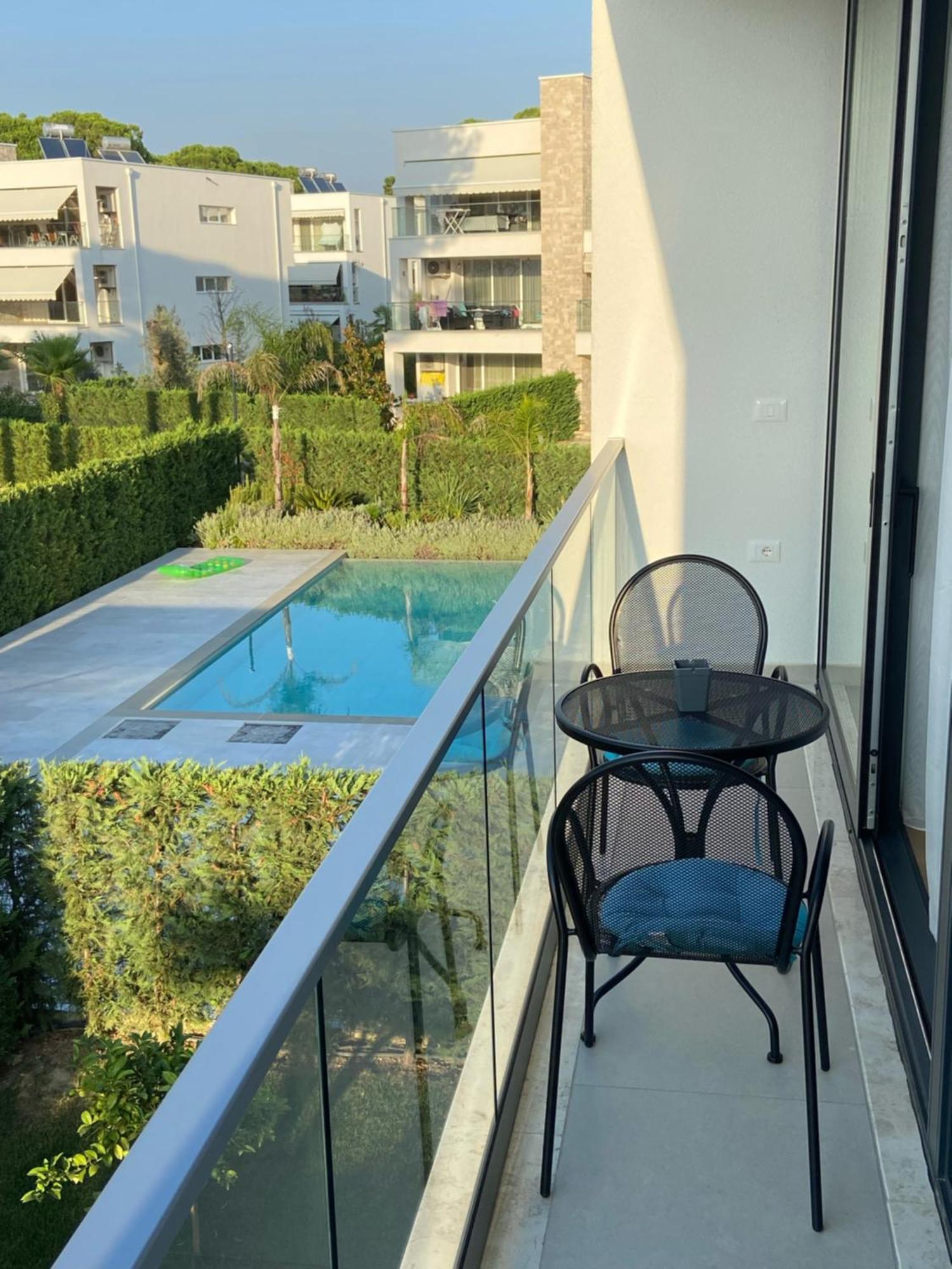 Rosemarine Villas Durrës Exterior foto